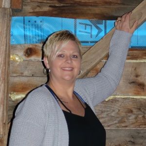 Meet your Posher, Stacey